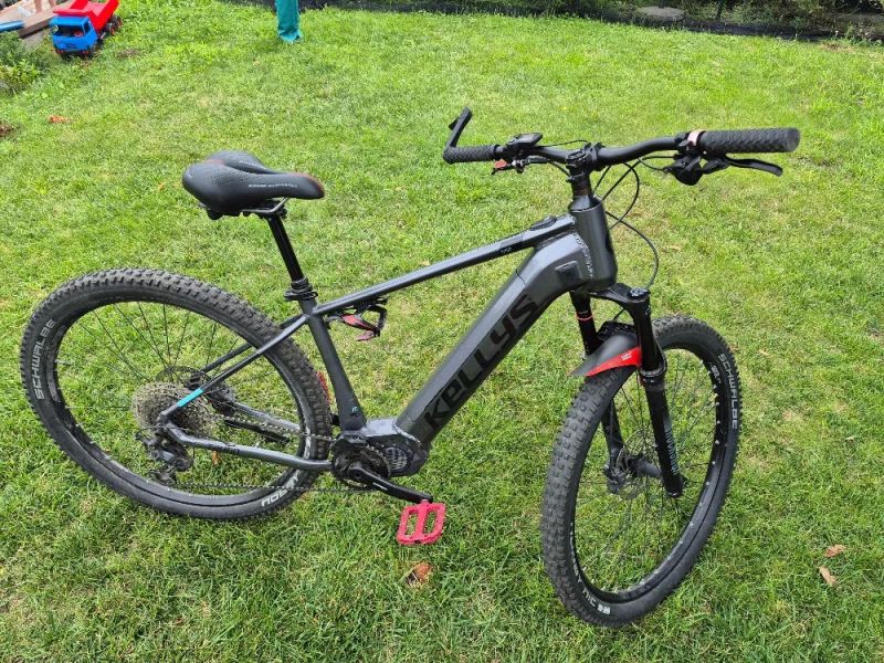 Kellys Tayen R90M 