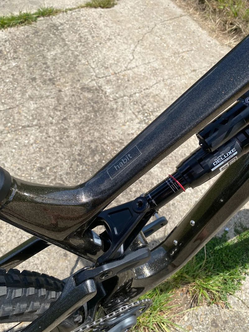 Trailové kolo Cannondale Habit LT LTD 150/140mm, vel - L cca 175-185cm, zakázková stavba