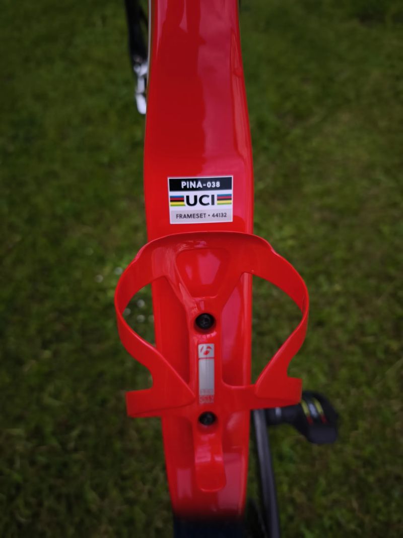 PINARELLO DOGMA F Ineos Grenadier