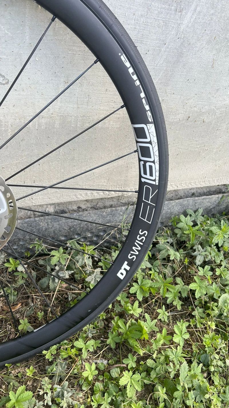 DT SWISS ER 1600 SPLINE 32 Disc Brake (přední a zadní)