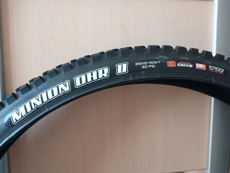 Maxxis Minion DHR II 29x2.4
