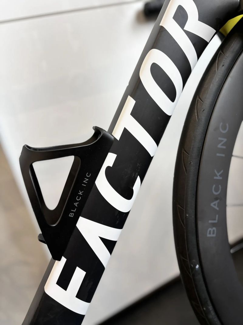 Factor Ostro Vam 2
