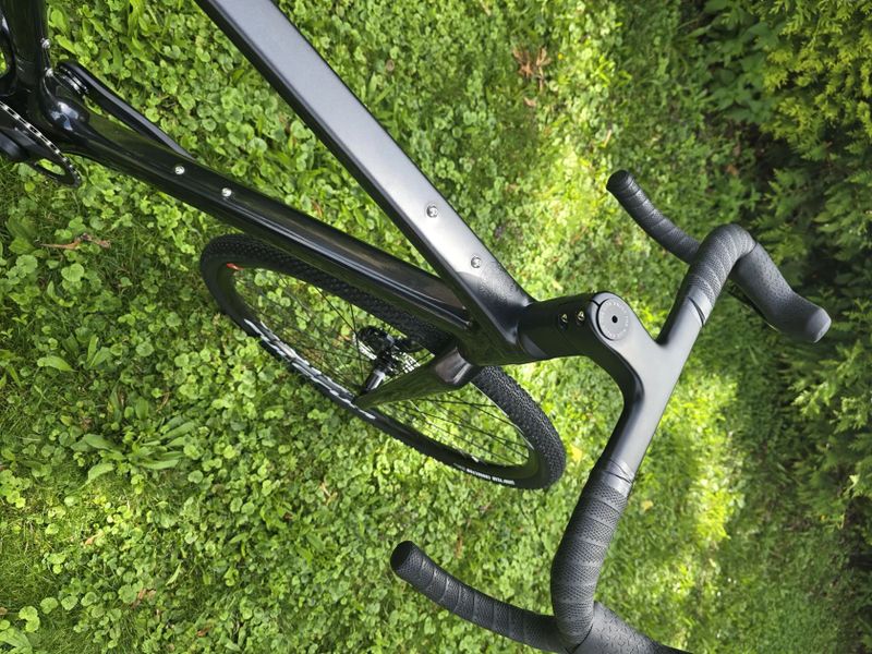 Yoeleo G21 vel. 52 cm elektronický Sram AXS Rival/Apex 1x12