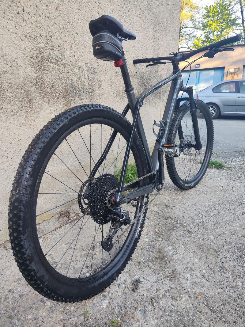 TREK Procaliber 9.5 Lithium Grey/trek Black model 2022