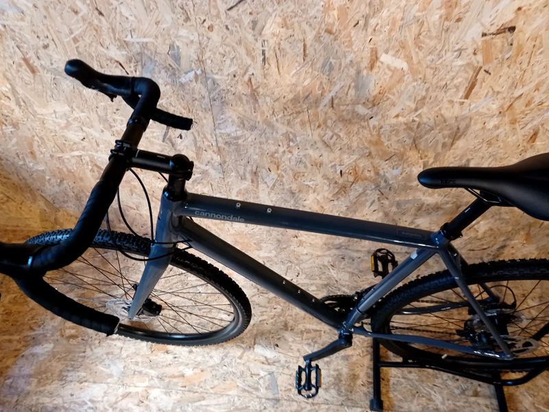 Gravel CANNONDALE TOPSTONE 1, velikost L