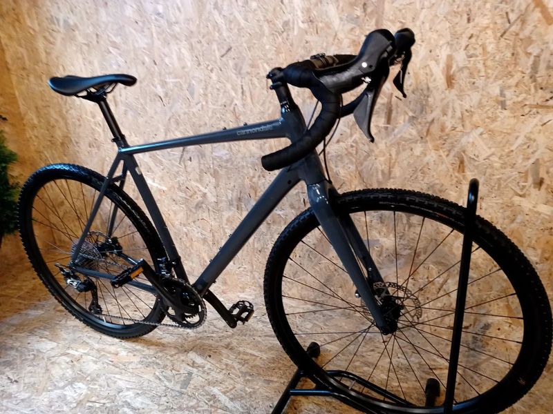 Gravel CANNONDALE TOPSTONE 1, velikost L