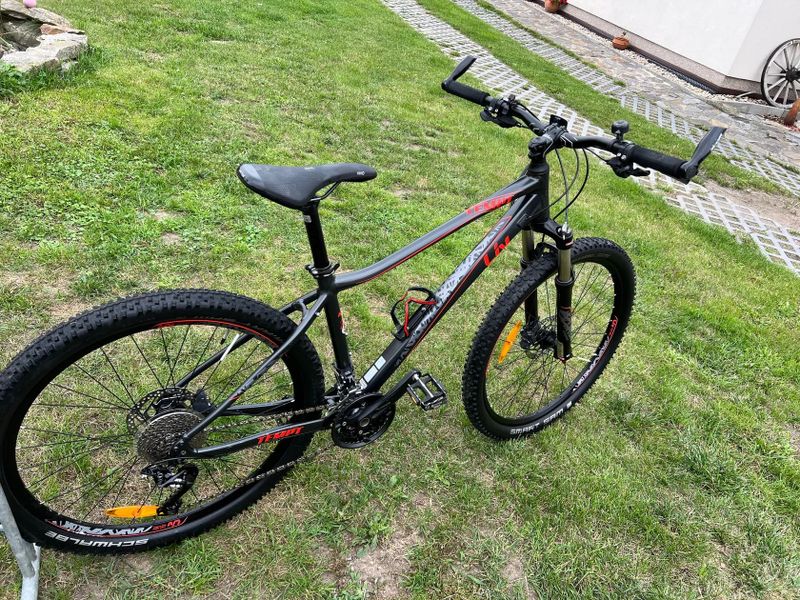Horské kolo GIANT LIV TEMPT