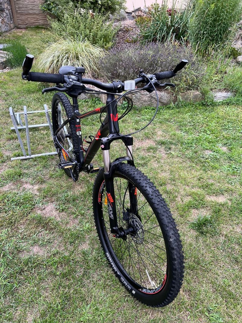 Horské kolo GIANT LIV TEMPT