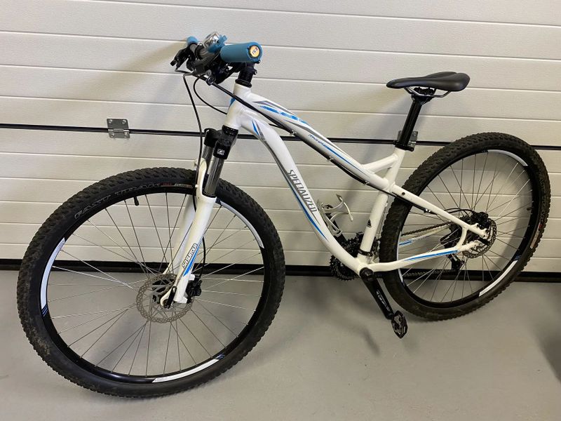 Specialized Myka sport 29” dámský
