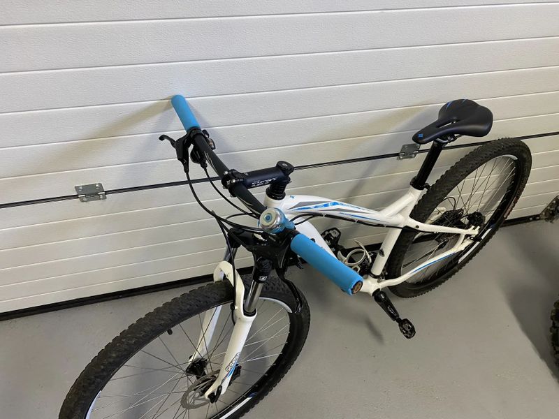 Specialized Myka sport 29” dámský