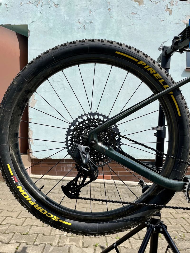 Sram GX Eagle AXS Upgrade Kit (přehazovačka s baterií, řadící páčka, nabíječka, Chain Gap)