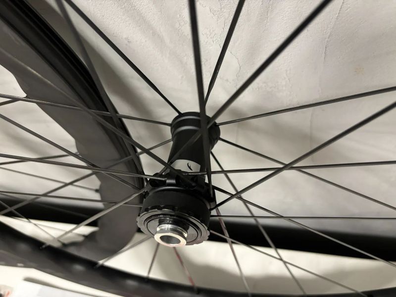 Zapletená kola Fulcrum Sharq Carbon