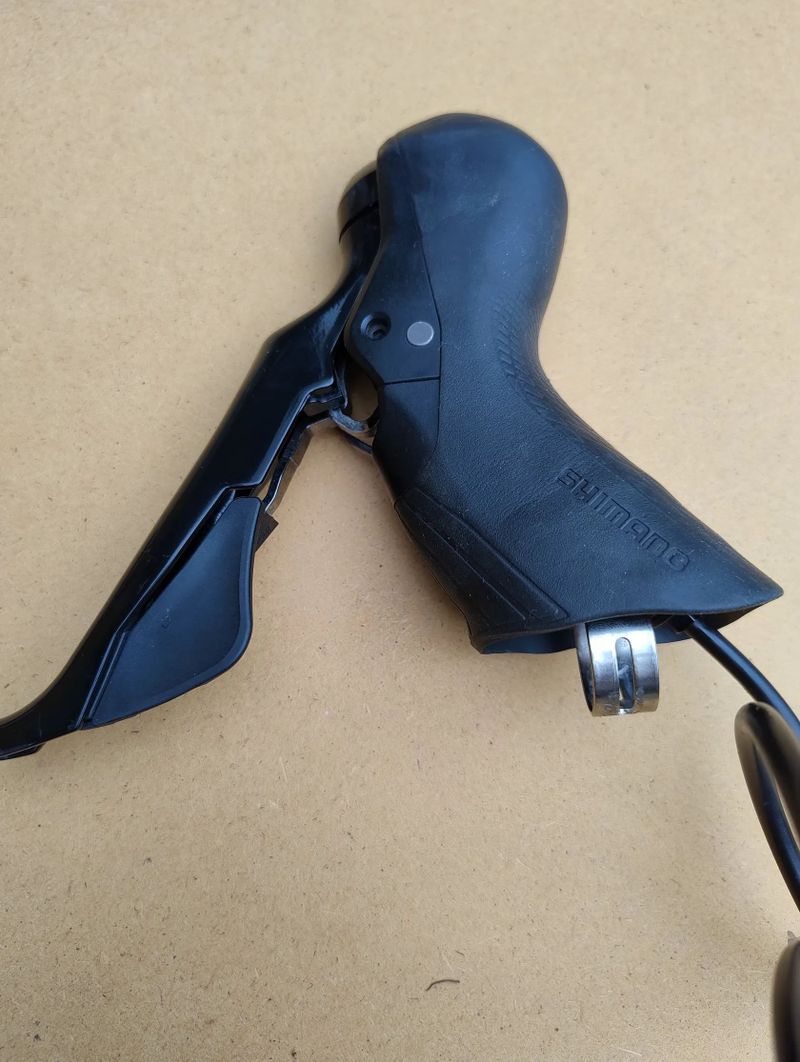 Kompletní sada Shimano 105 mechaniky/disc