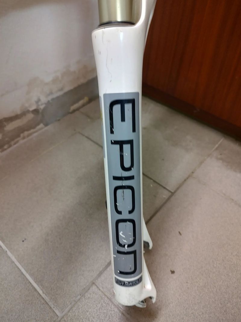 Vzduchová vidlice 26