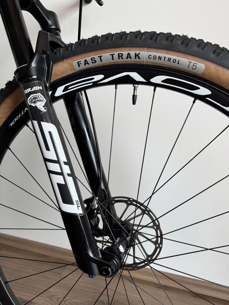 Specialized Epic Hardtail Expert 2022