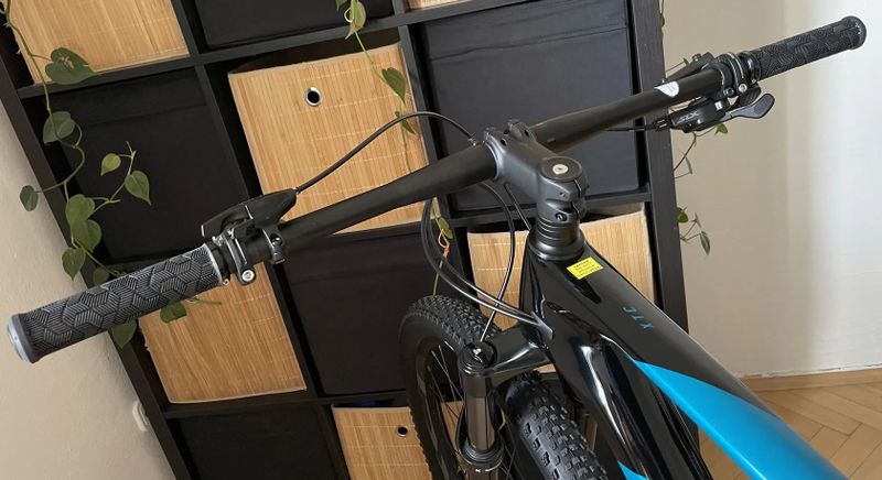 Giant XTC Advanced 2 carbon / vel.L / Shimano SLX 1x12 / zánovní