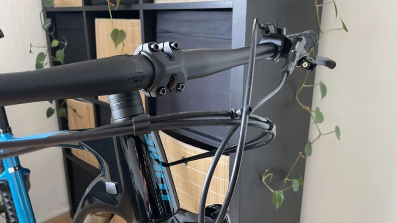 Giant XTC Advanced 2 carbon / vel.L / Shimano SLX 1x12 / zánovní