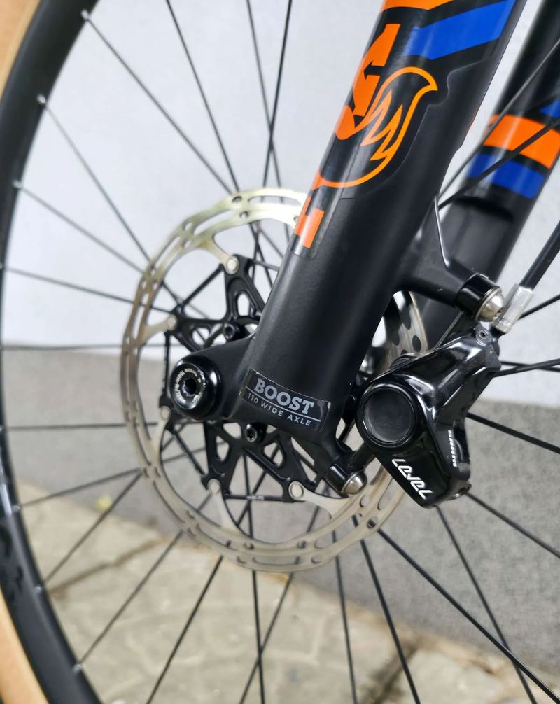 Horské kolo BMC Fourstroke 01 ONE 2019 Carbon 29″
