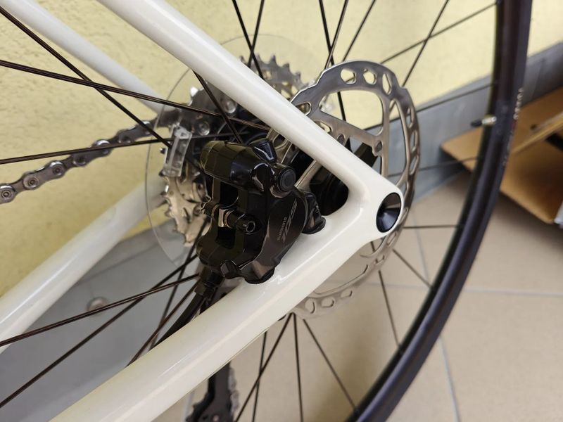 2025 Specialized Aethos comp - Shimano 105 DI2, 54cm