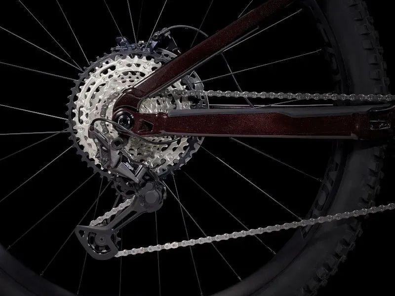 Prodám Trek Rail 9.7 Gen 4 750 Wh 29" Carbon Red Smoke 2023 L