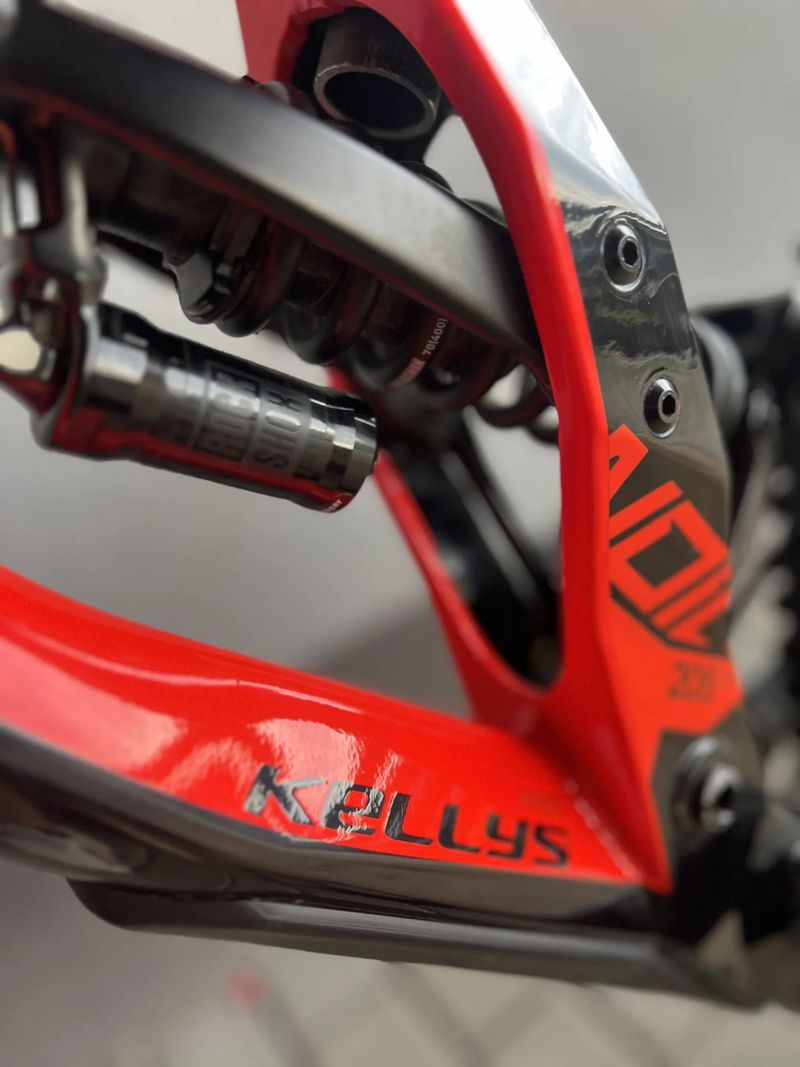 Kellys Noid Gravity DH 27,5 - XL (pocitově L)