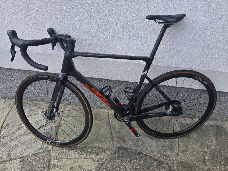 KTM Revelator Alto Exonic SRAM RED