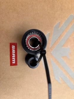 DT Swiss Ratchet Alu ořech Shimano
