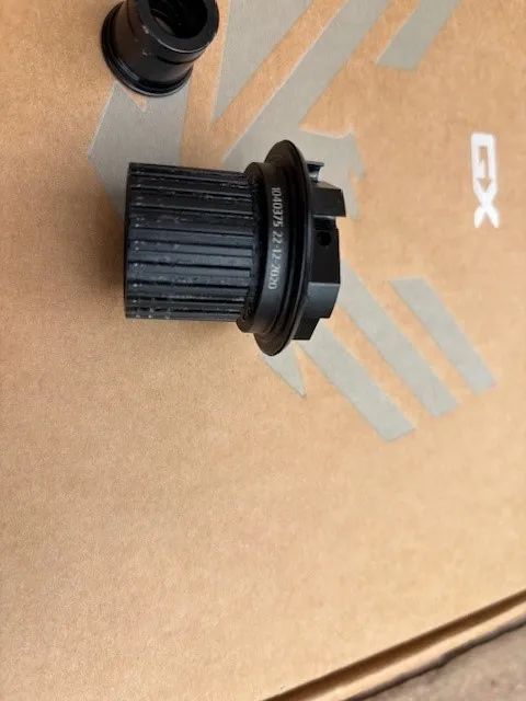 DT Swiss Ratchet Alu ořech Shimano