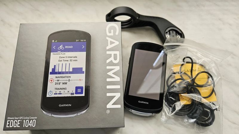 Prodám Garmin Edge 1040 ještě v záruce