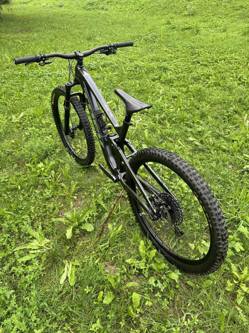 Trek Slash 8 gen.5 