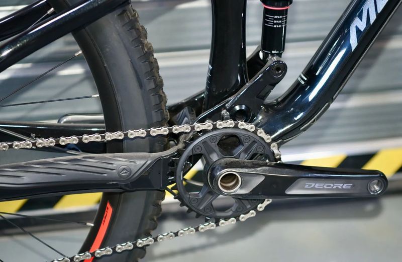 MERIDA One-Twenty 3000 Black/Glossy Race Red