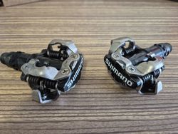 Pedály Shimano PD-M520