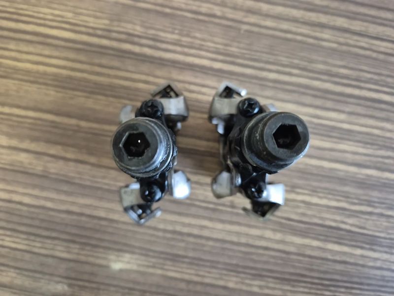 Pedály Shimano PD-M520