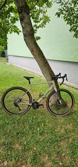 Cube Nuroad Pro 2022 Gravelbike Desert n Grey L-58cm