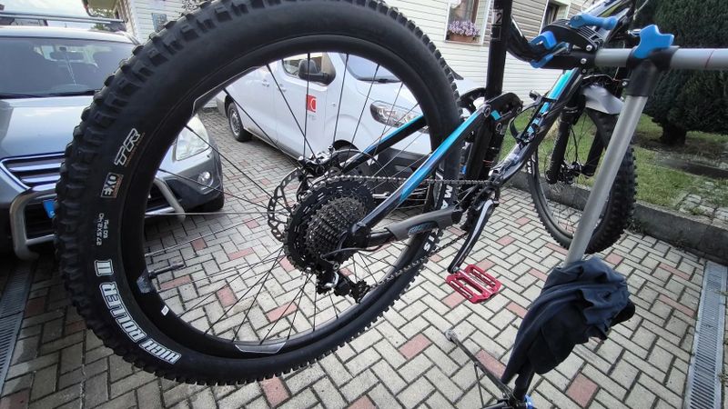 Giant reign 2 ltd prodám ve vemli pěkném stavu