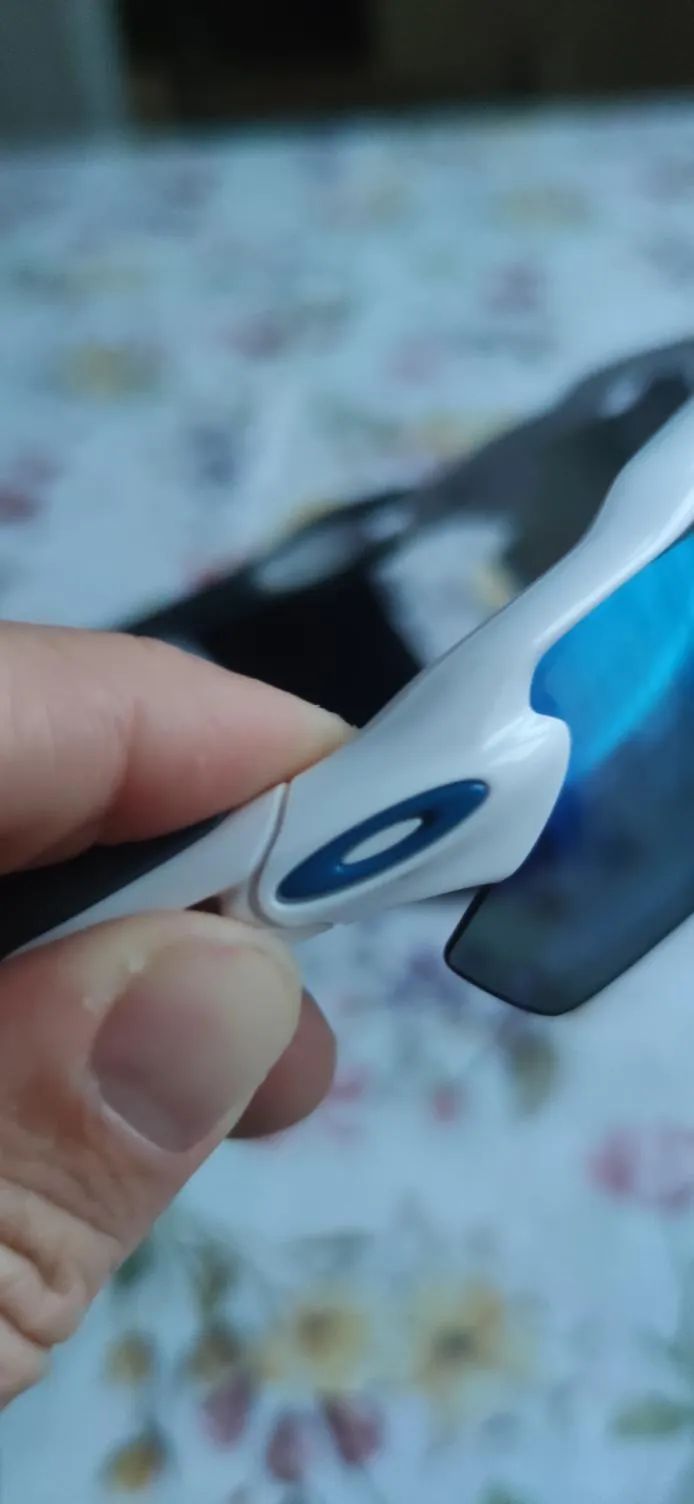 Oakley Radar EV