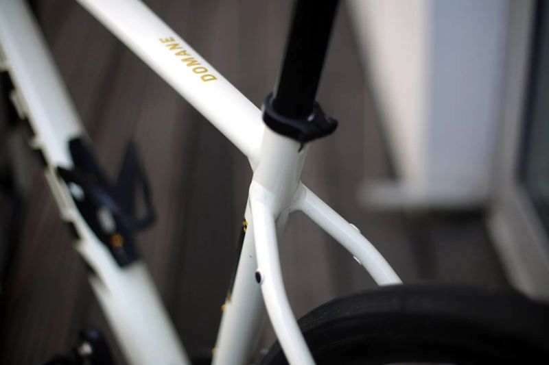 Trek Domane AL 4 White Gen 4