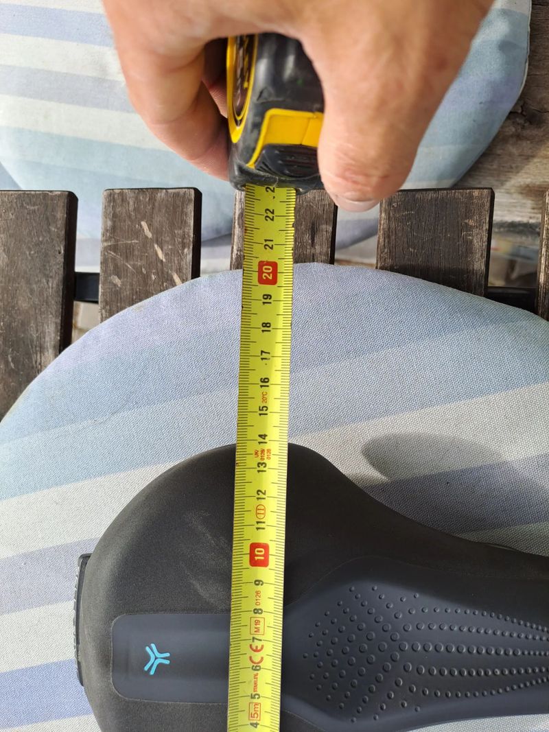 Sedlo Selle Royal + jedna cina navic