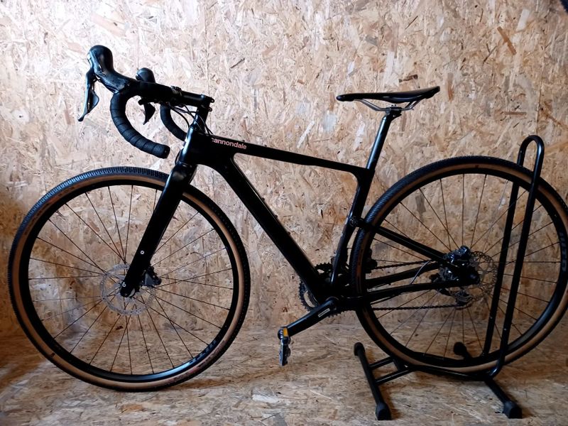 Gravel CANNONDALE TOPSTONE CARBON, velikost XS