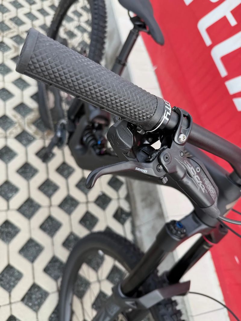Specialized Enduro Expert SRAM AXS velikost M/S3 NOVÉ KOLO