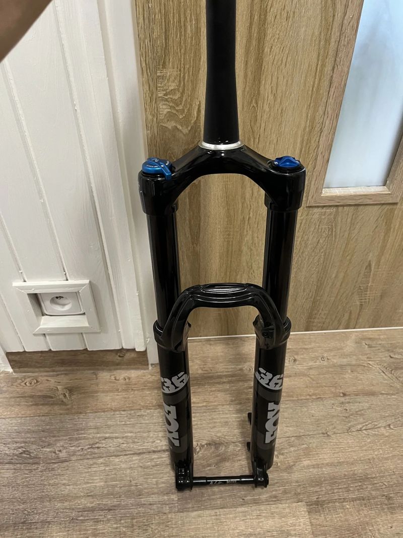 Fox float rhythm grip 160