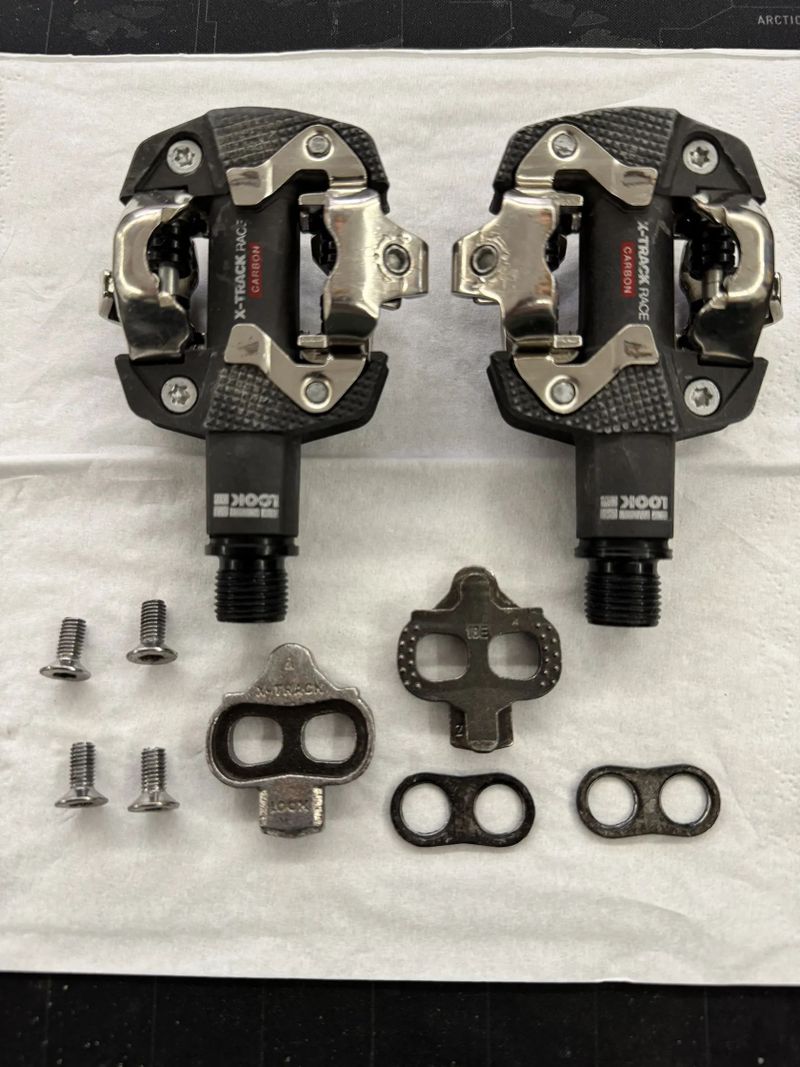PEDÁLY LOOK X-TRACK RACE CARBON - BLACK