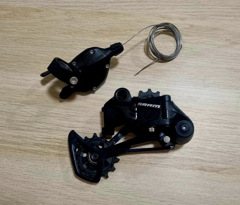 Přehazovačka a řazení Sram SX Eagle