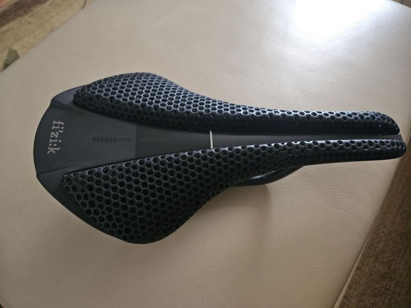 Sedlo Fizik Antares full carbon