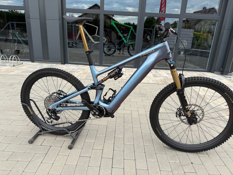S-WORKS LEVO generace 4 velikost S5/XL nájezd 370Km možný odpočet DPH na firmu