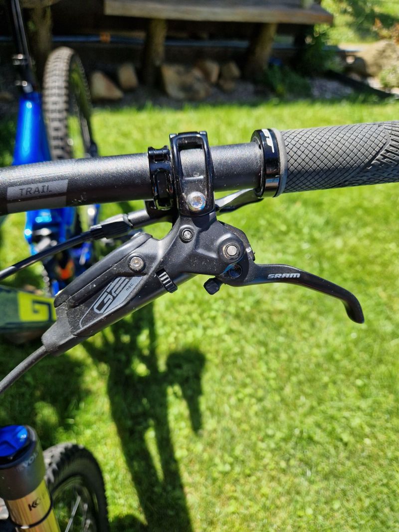 GT Force Carbon Pro