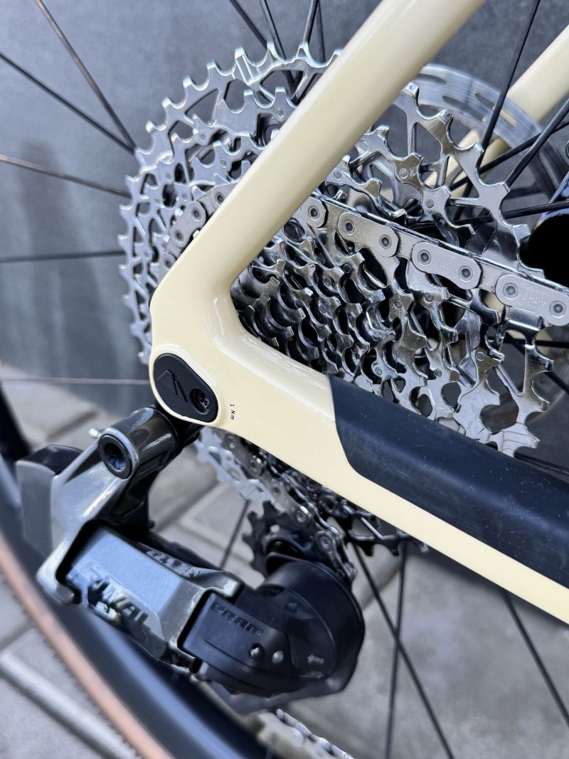 Canyon Grail CF SL 7 eTap, záruka