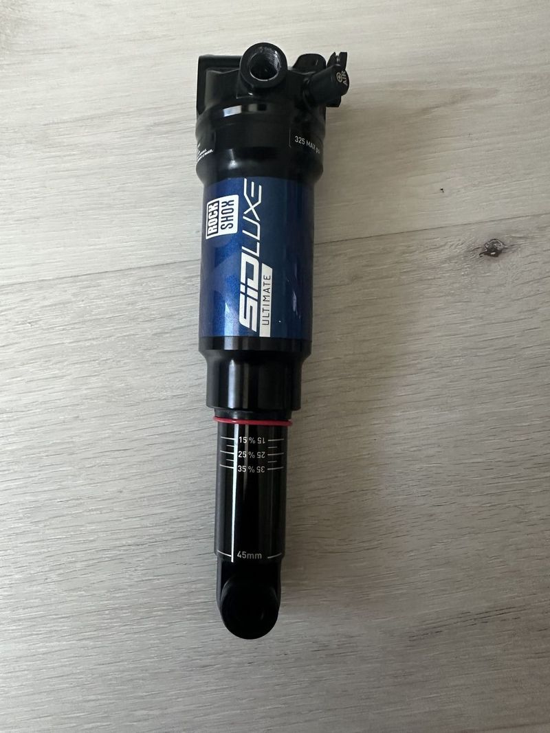 RockShox SID Ultimate, 120mm 29" a SID Luxe Ultimate 165x45mm