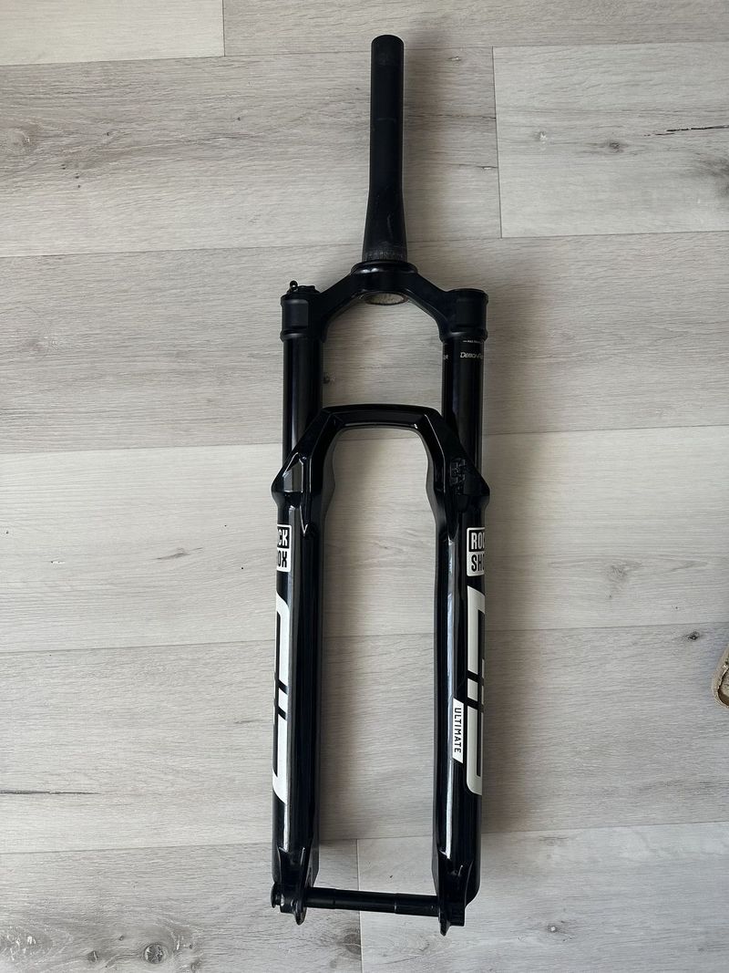 RockShox SID Ultimate, 120mm 29" a SID Luxe Ultimate 165x45mm
