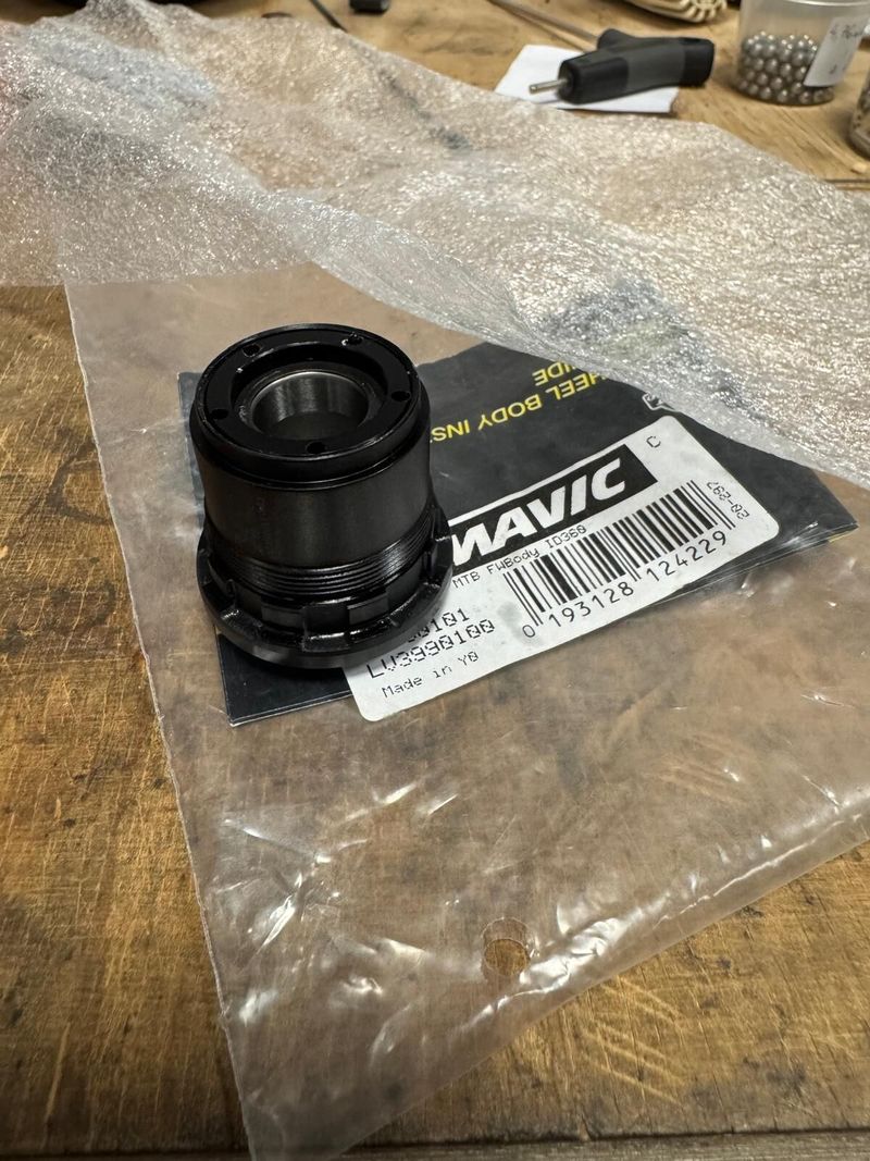 XD ořech Mavic ID360
